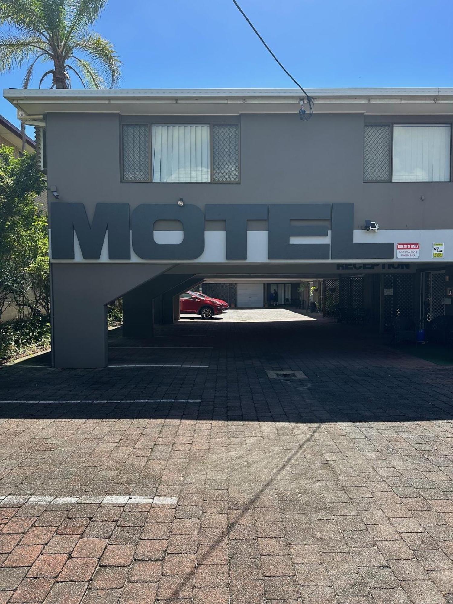 Gold Coast Airport Motel - Only 300 Meters To Airport Terminal Dış mekan fotoğraf