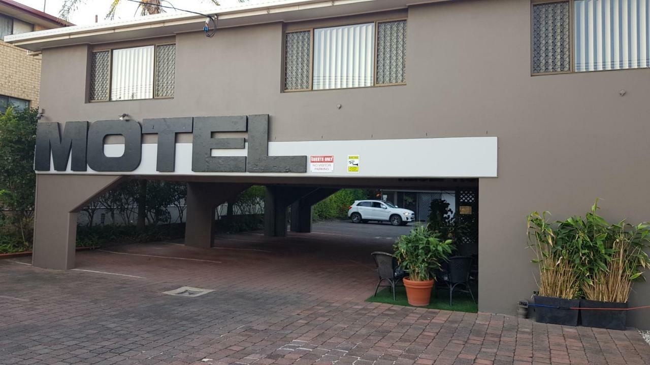 Gold Coast Airport Motel - Only 300 Meters To Airport Terminal Dış mekan fotoğraf